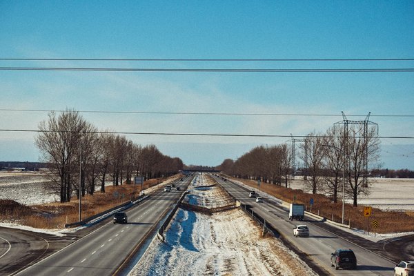 Quels sont les défis de l'intégration des véhicules électriques dans les villes modernes ?